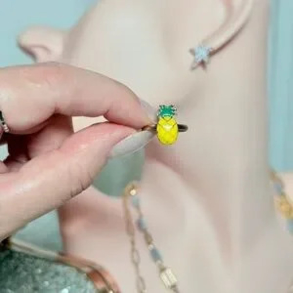 Pineapple Charm Ring ??